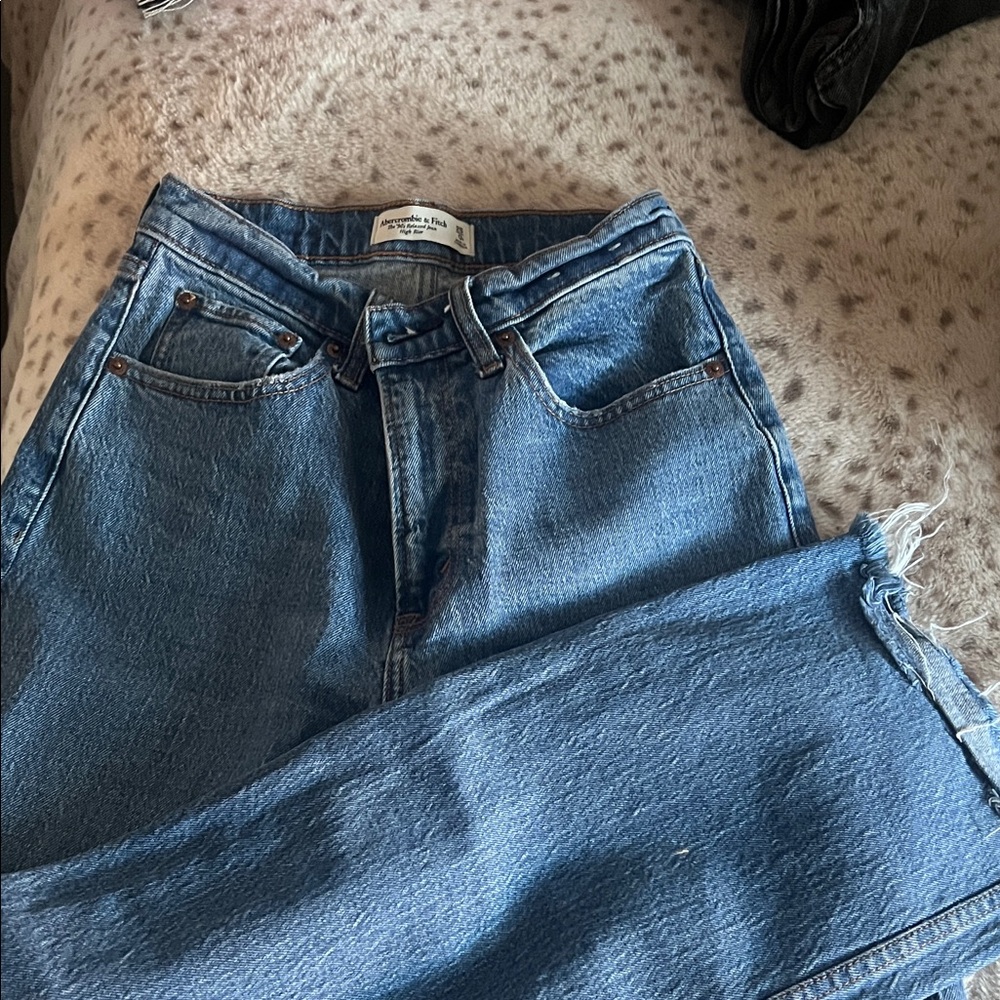 Abercrombie & Fitch Straight Leg Denim Jeans